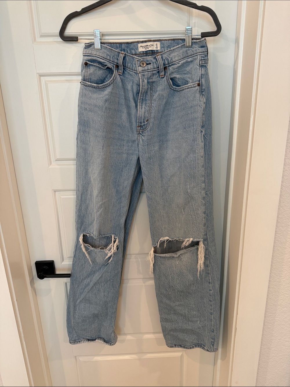Abercrombie and Fitch 90s relax size 27